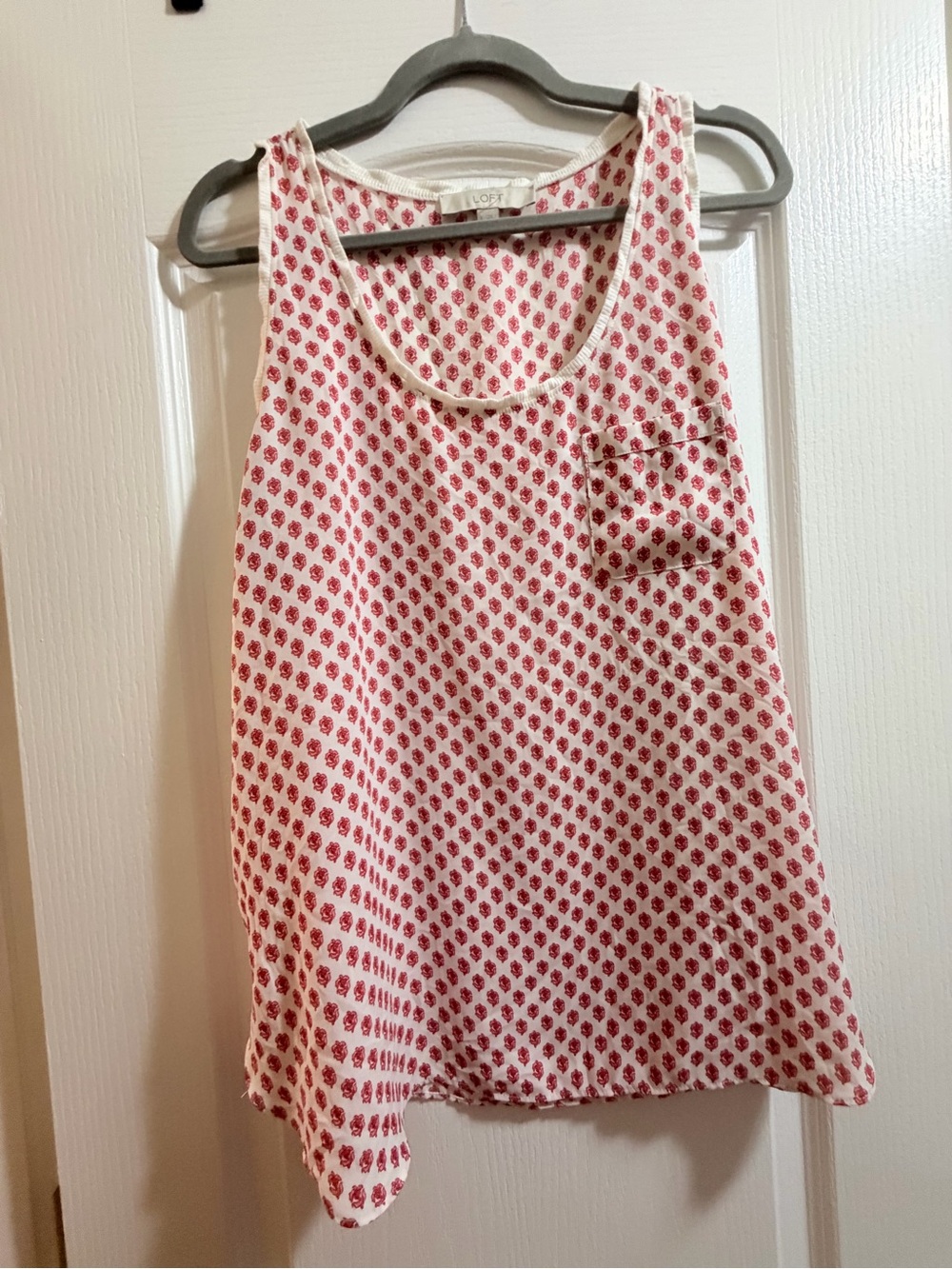 LOFT White and Pink Printed Scoop Neck Tank with Pocket